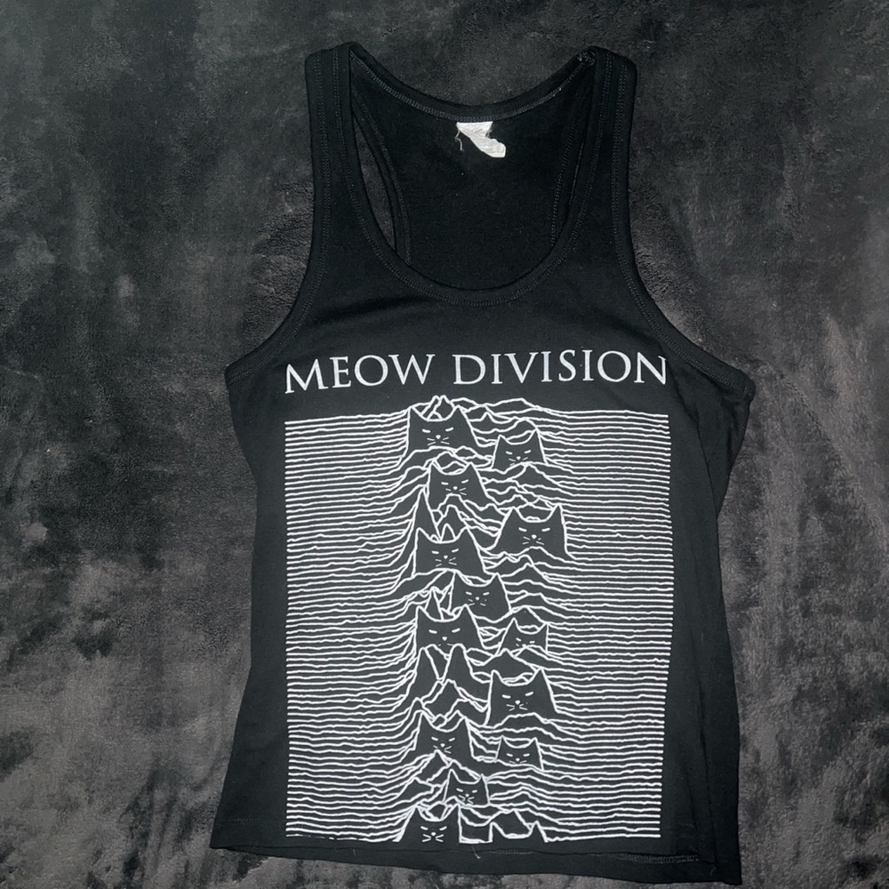 Gothicat meow division tank